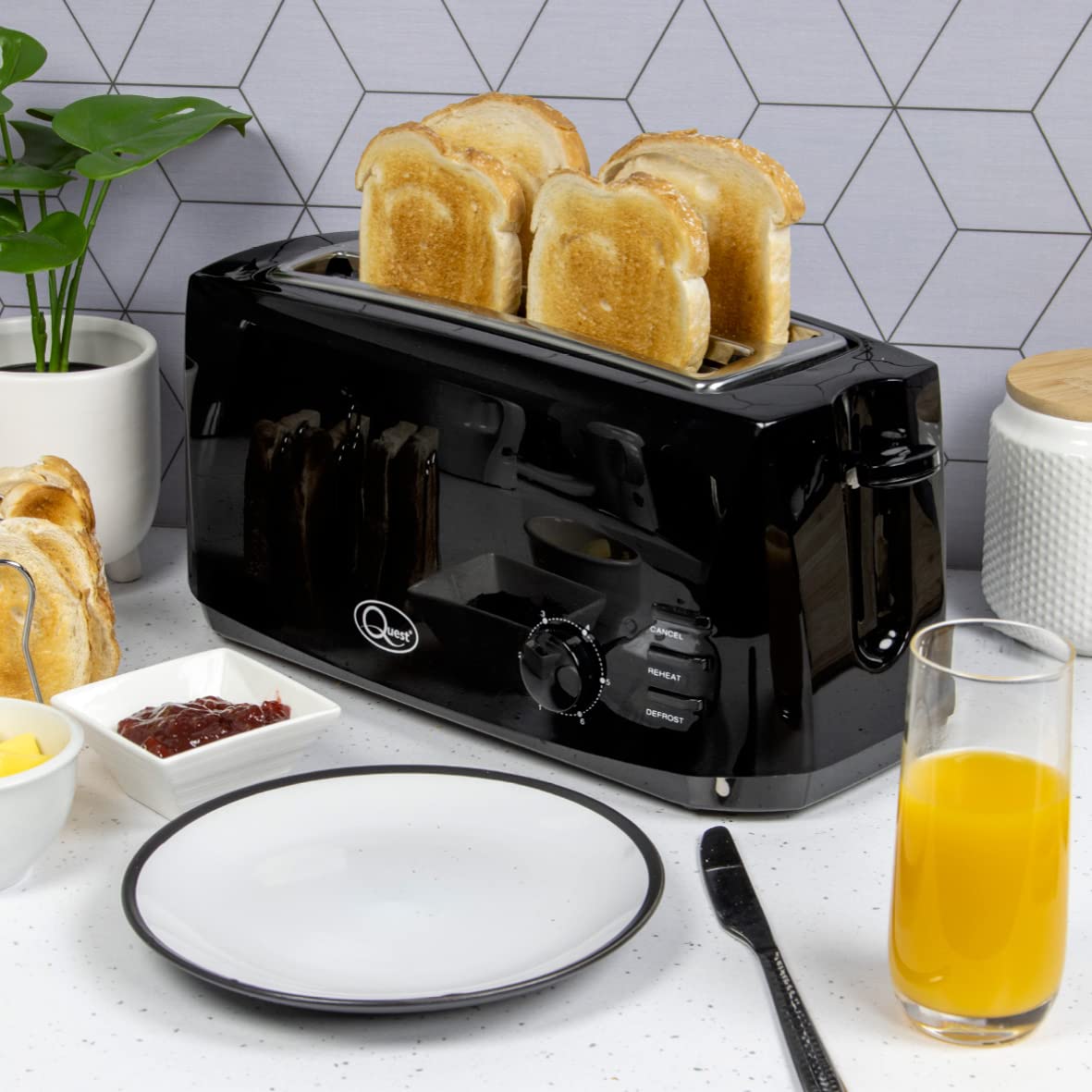 Quest 4-Slice Toaster – Extra-Wide Slots, 6 Browning Settings, Reheat & Defrost, Black